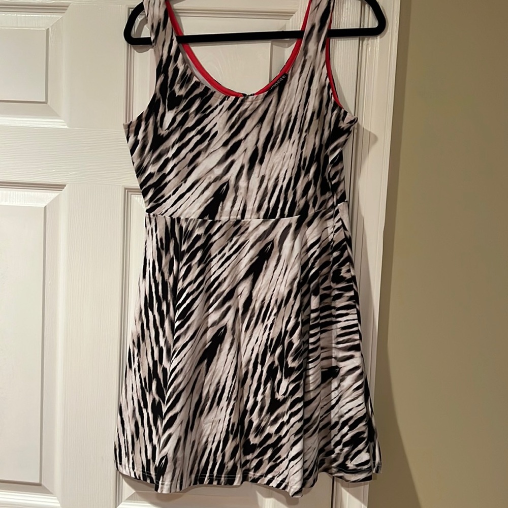 Printed fit and flare short dress